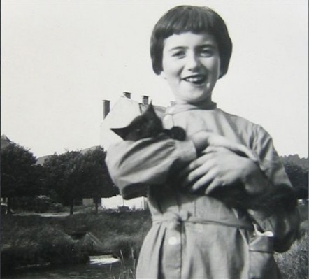 Annick 1957.jpg